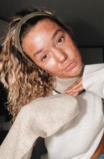 OLIVIA PONTON - Instagram Photos 12/20/2021