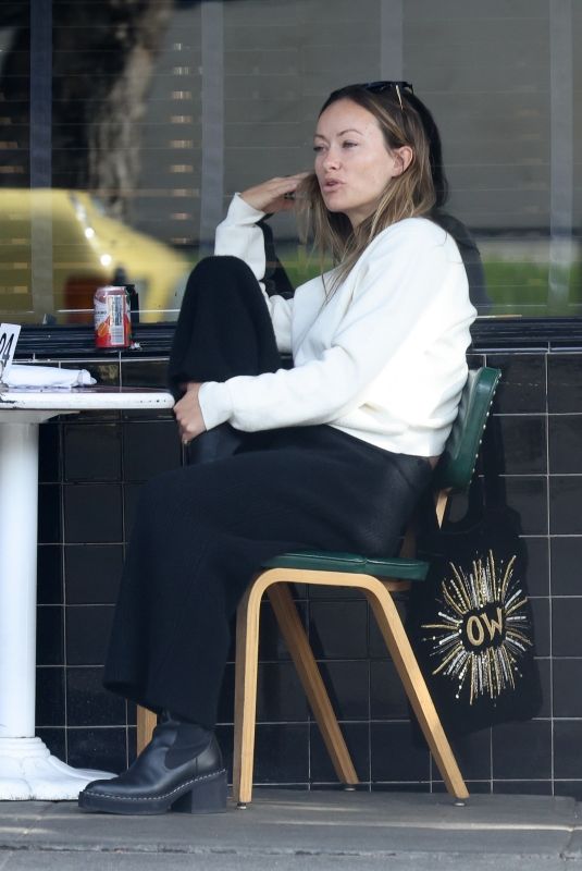 OLIVIA WILDE Out for Lunch with a Friend at Little Dom’s in Los Feliz 12/16/2021