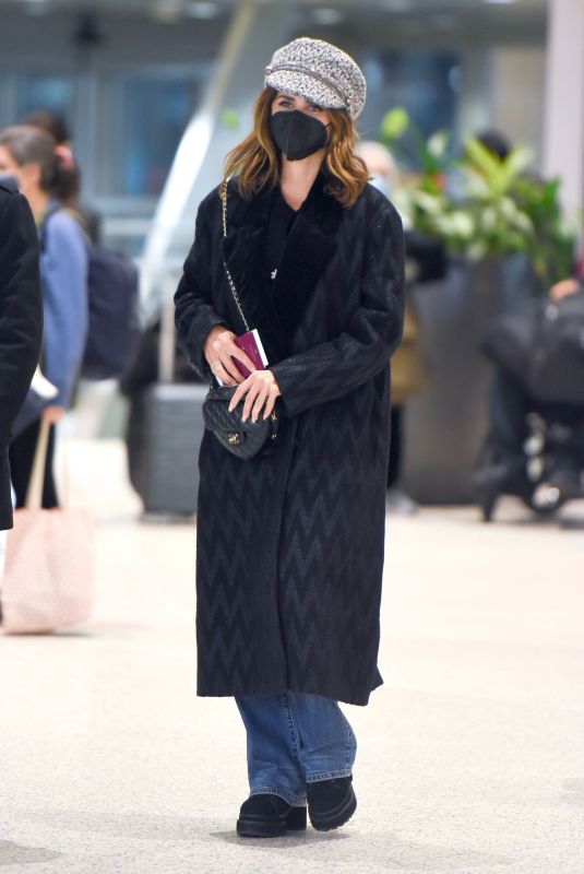 PENELOPE CRUZ Arrives at JFK Airport in New York 12/15/2021