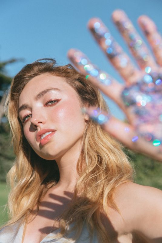 PEYTON LIST for Pley Beauty, December 2021
