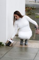 Pregnant CHLOE GOODMAN Arrives at Her Home in Brighton 12/15/2021