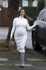 Pregnant CHLOE GOODMAN Arrives at Her Home in Brighton 12/15/2021