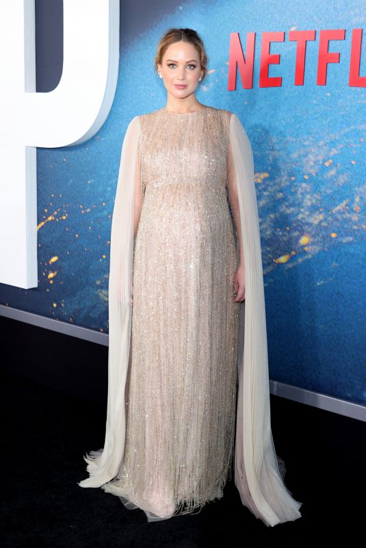 Pregnant JENNIFER LAWRENCE at Don