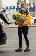 Pregnant MIA GOTH Shopping at Bed Bath & Beyond in Pasadena 12/13/2021