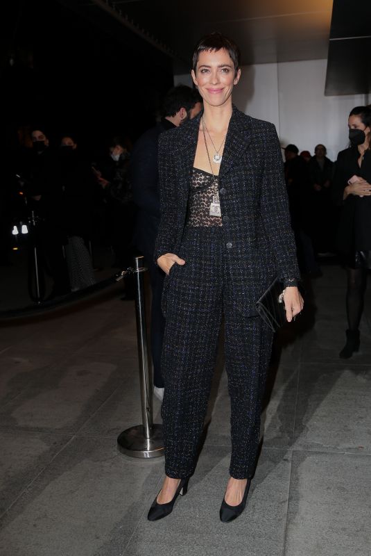 REBECCA HALL Arrives at 2021 Museum of Modern Art Film Benefit Gala in New York 12/14/2021