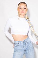 RILEY LEWIS - Instagram Photos 12/22/2021