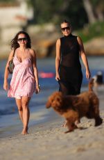 RITA and ELENA ORA at a Grocery Store in Sydney 12/12/2021