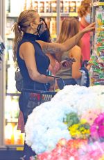 RITA and ELENA ORA at a Grocery Store in Sydney 12/12/2021