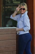 SANDRA LEE Out for Lunch in Los Angeles 12/05/2021