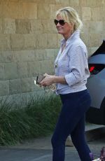SANDRA LEE Out for Lunch in Los Angeles 12/05/2021