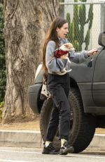 SCOUT WILLIS Out with Her Ddog in Silver Lake 12/06/2021