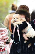 SELENA GOMEZ on the Set of Only Murders in the Building in New York 12/06/2021