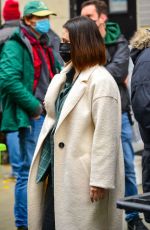 SELENA GOMEZ on the Set of Only Murders in the Building in New York 12/06/2021