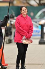 SELENA GOMEZ on the Set of Only Murders in the Building in New York 12/08/2021