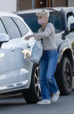 SELMA BLAIR Leaves CVS Store in Studio City 12/21/2021