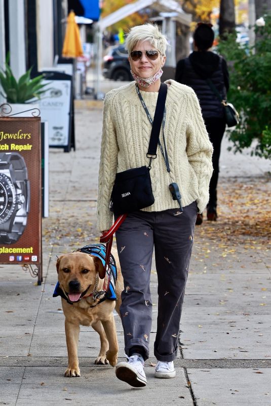 SELMA BLAIR Out with Her Dog in Studio City 12/28/2021