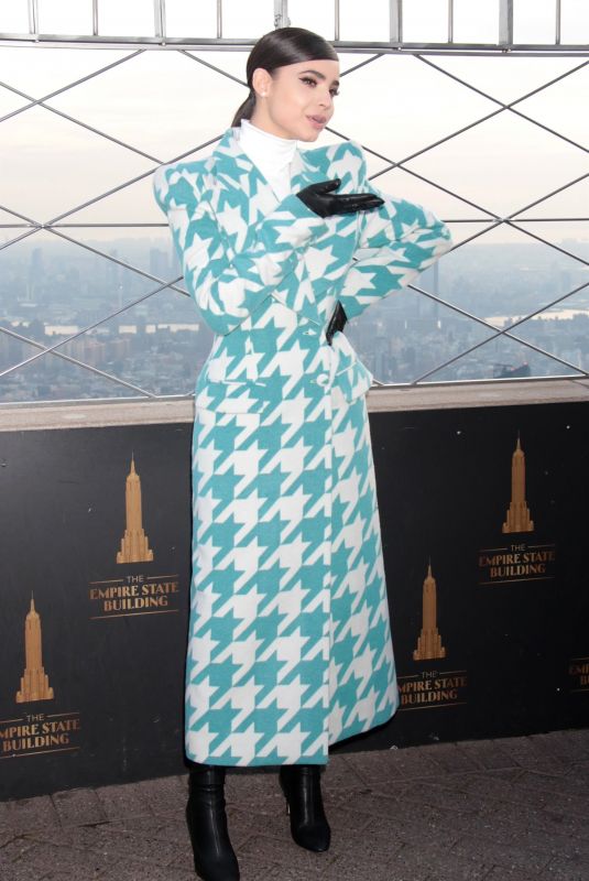 SOFIA CARSON at Empire State Building for Unicef
