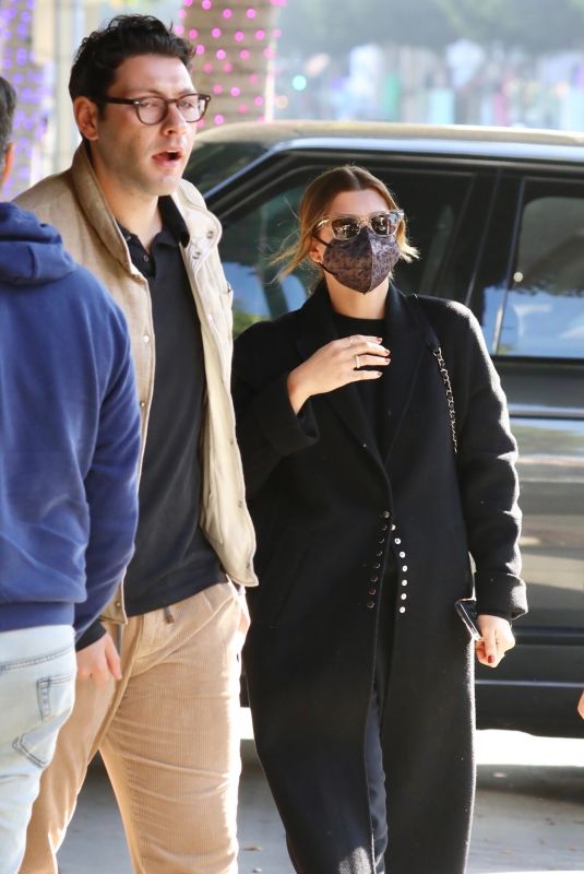 SOFIA RICHIE and Elliot Grainge Out for Lunch in Beverly Hills 12/08/2021