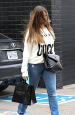 SOFIA VERGARA Shopping at XIV Karats, Ltd Jewelry in Beverly Hills 12/16/2021