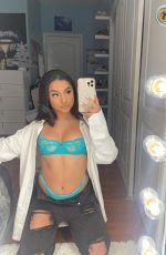 TATI MCQUAY - Instagram Photos 12/20/2021