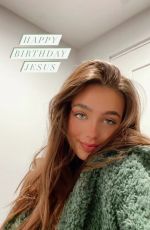 TAYLOR NUNEZ - Instagram Photos 12/25/2021
