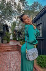 TAYLOR NUNEZ - Instagram Photos 12/25/2021