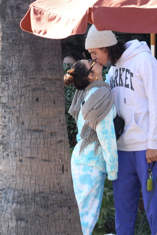 VANESSA HUDGENS and Cole Tucker at a Lunch Date at Alcove Cafe in Los Angeles 12/11/2021