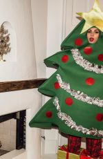VICTORIA JUSTICE - Instagram Photos and Videos 12/23/2021