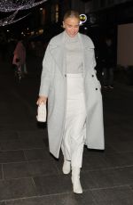 VOGUE WILLIAMS Out and About in London 12/08/2021