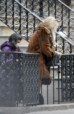 WENDY WILLIAMS Out with Her Son in New York 12/27/2021