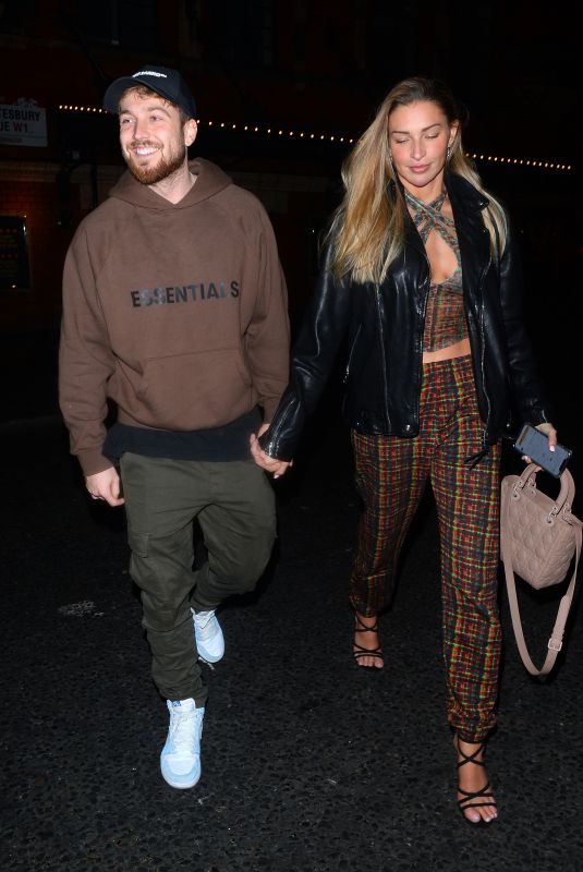 ZARA MCDERMOTT at La Boga Negra in London 12/18/2021