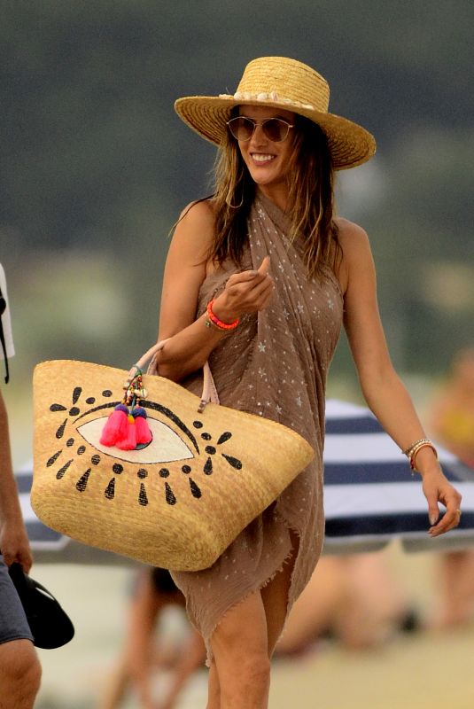 ALESSANDRA AMBROSIO Out a ta Beach in Florianopolis 01/03/2022