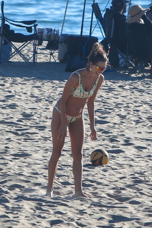 ALESSANDRA AMBROSIO Playing Volleyball on the Beach in Santa Monica 01/23/2022
