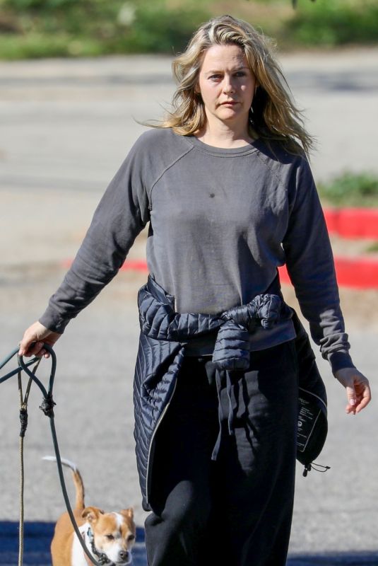 ALICIA SILVERSTONE Out with Her Dogs in Los Angeles 01/30/2022