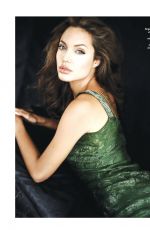 ANGELINA JOLIE for LEIStyle, Italy January 2022
