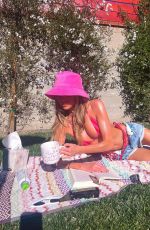 ANNE WINTERS - Instagram Photos 01/16/2022