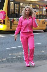 APOLLONIA LLEVELLYN Arrives at Her Hotel in Manchester 01/27/2022