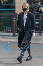 ASHLEE SIMPSON Out for Starbucks Tea and Snacks in Los Angeles 01/18/2022