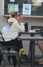 ASHLEY BENSON and G-Eazy at The Oaks Gourmet Market & Cafe in Los Feliz 01/26/2022