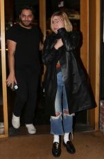 ASHLEY BENSON Leaves R+D Kitchen in Santa Monica 01/12/2022