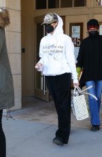 BELLA HADID Leaves Her Apartment in New York 01/26/2022