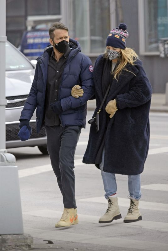 BLAKE LIVELY and Ryan Reynolds Out in New York 01/24/2022