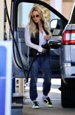 BRAUNWYN WINDHAM-BURKE and VICTORIA BRITO at a Gas Station in Palm Springs 01/03/2022