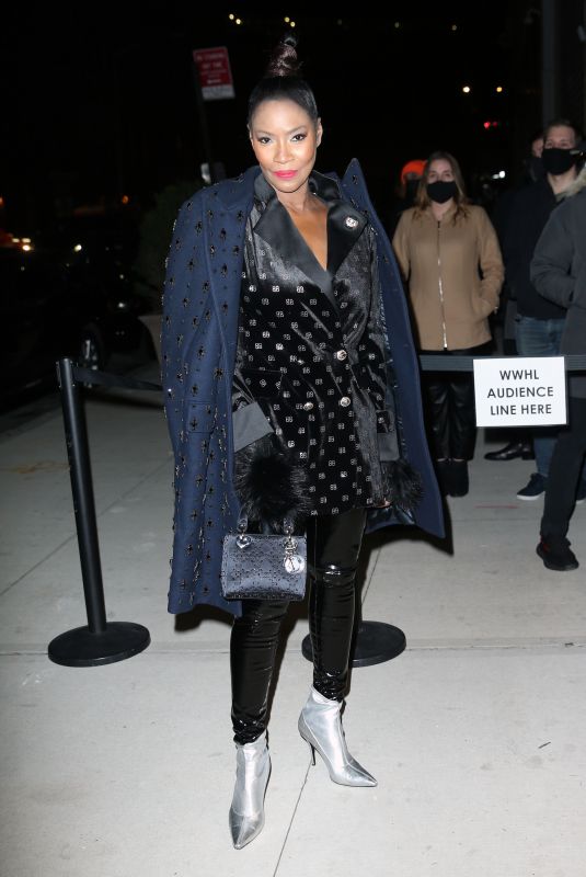 CAROLE PHILLIPS Arrives at Watch What Happens Live in New York 01/12/2022