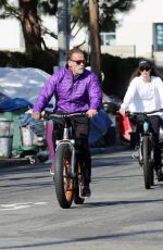 CHRISTINA and Arnold SCHWARZENEGGER Out Riding Bikes in Los Angeles 01/18/2022