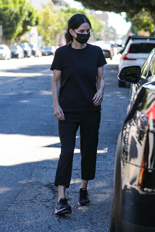 COURTENEY COX Out Shopping in West Hollywood 01/20/2022