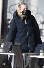 DAKOTA FANNING Heading to a Gym in Venice 01/28/2022