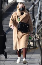 DAKOTA FANNING Heading to a Gym in Venice 01/29/2022