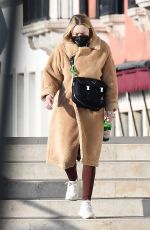 DAKOTA FANNING Heading to a Gym in Venice 01/29/2022
