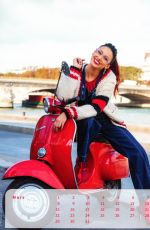 DELPHINE WESPISER - 2019 Calendar